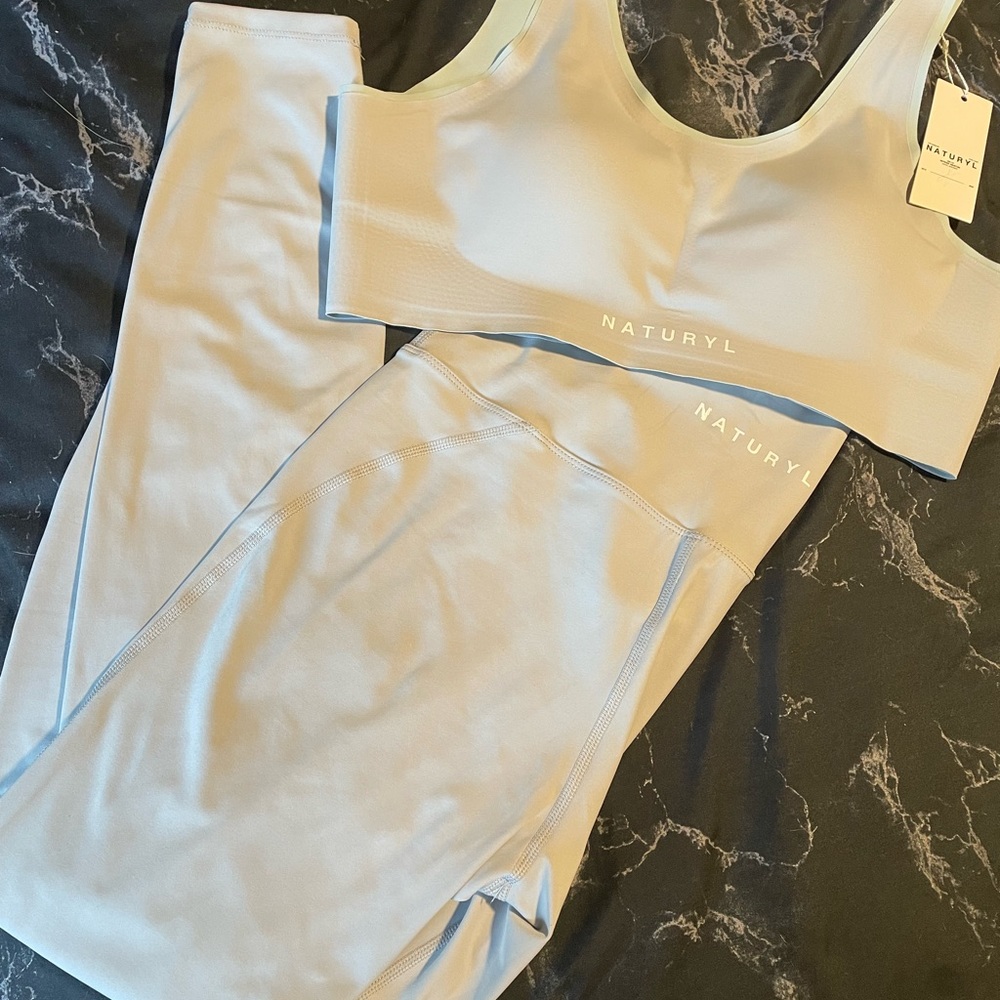 Naturyl by Niykee Set